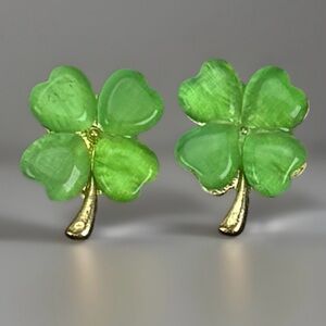Vintage Green Clover festive St. Patrick’s Day good luck pierced Earrings